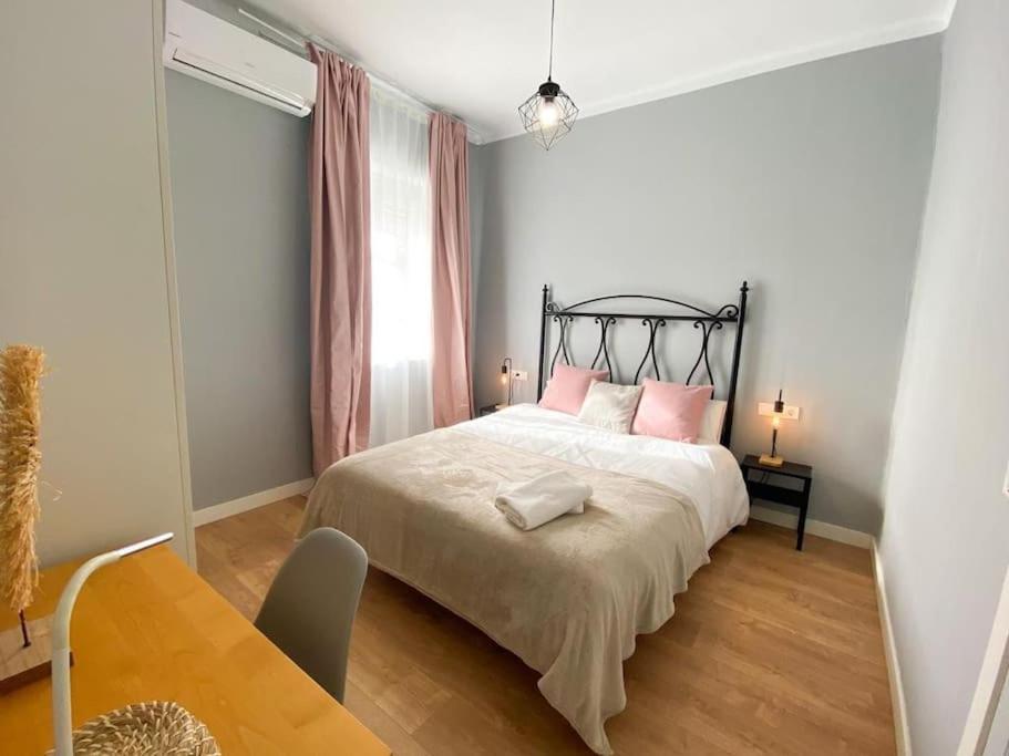 Bright Flat Rosaleda Apartment Malaga Exterior photo